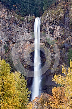 Multnomah falls waterfall oregon