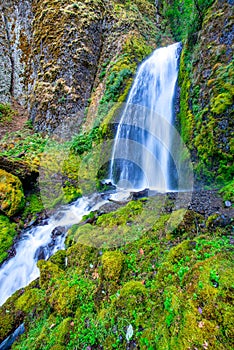 Multnomah Falls Waterfall in Summer, Columbia River Gorge, Oregon, Pacific Northwest