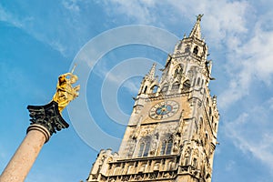 Munchen New Town Hall Marienplatz