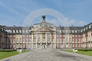 Munster palace