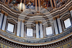 Murals, mosaic and paintings on the ceiling of the Saint Peter b