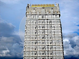 Murudeshwara temple exterior