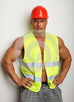 Muscular builder