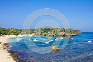 Mushroom beach on Lembongan island