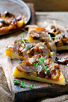 Mushrooms tart