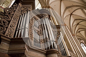 Music organ