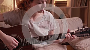 music practice guitar leisure woman chords home