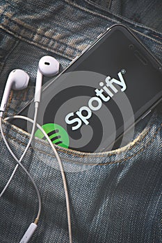 Music in your pocket with Spotify