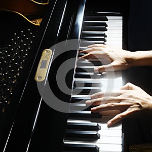 Musical instruments Piano hands