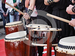 Musicians play drums