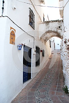 Muslim arches street, Comares.