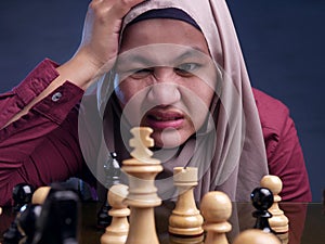 Muslim Woman Gets Confused When Playing Chess