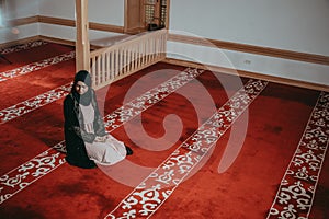 Muslim woman pray in mosque