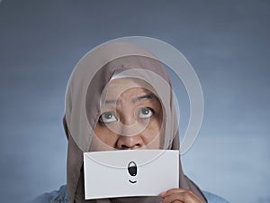 Muslim Woman With Think Card