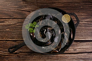 Mussel freshly baked in casserole dish