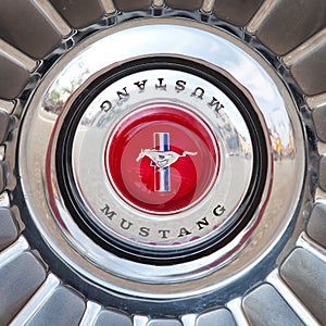 Mustang Logo