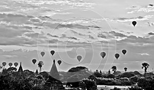 Myanmar Bagan sunrise air balloon BW