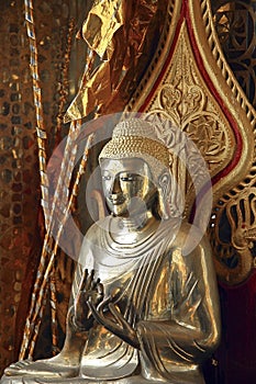 Myanmar, Pindaya: 8000 buddha's cave