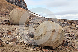 Mysterious boulders and pebbles of Champ Island