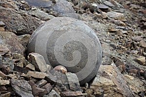 Mysterious round stones from Arctic