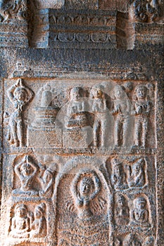 Mythological story of the penance of Parvati, Inner pillars, agra-mandapa, Airavatesvara Temple, Darasuram, Tamil Nadu