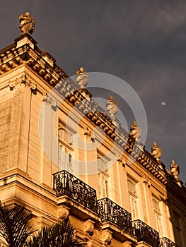 The moon over Merida - MEXICO - SUN & MOON - Mexican photo