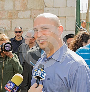 Naftali Bennett Campaigns in Jerusalem in 2015