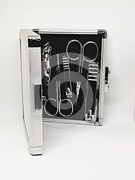 Nails clipper set in the metal box.