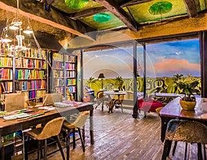 A Nairobi craftsman retreat, with a safari-themed library and a fusion of Kenyan