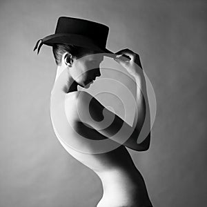 Naked lady with hat