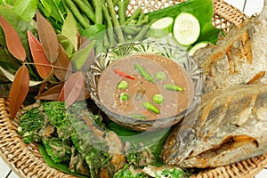 Nam Prik Kapi with fresh vegetable and fried fish