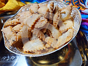 Namakpara Khurma, Nimki, Mathri