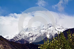 Namcha barwa snow mountain