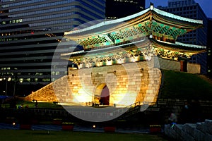 Namdaemun at night