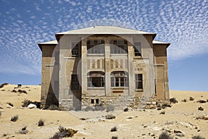 Namibia kolmanskop house