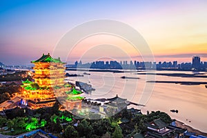 Nanchang scenery of the tengwang pavilion at dusk