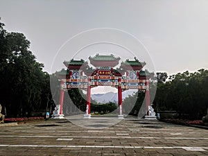 Red Chinese-style memorial gate photo