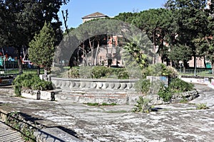 Napoli - Fontana dei Papiri nei Giardini Molosiglio photo