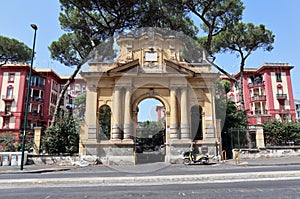 Napoli - Porta Nicola Miraglia a Fuorigrotta