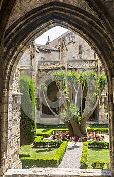 Narbonne, cathedral cloister