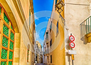 narrow alleys in the historic center of Otranto