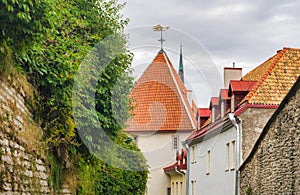 Narrow old streets in old Tallinn.