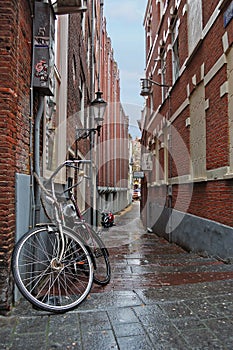 Narrow street in the Amsterdam center