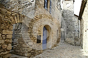 Narrow street of Lacoste