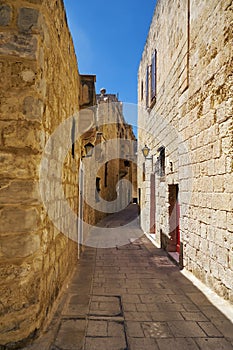 The narrow street of Mdina, the old capital of Malta