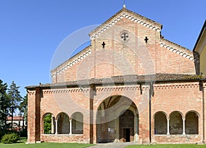 Narthex and church facade, Abbadia Cerreto