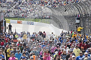 NASCAR: Apr 02 STP 500