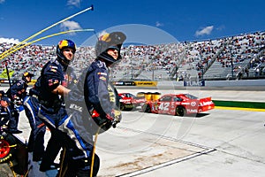 NASCAR - Pit Crew Ready On the Wall!!!