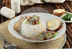 Nasi Bakmoy, Steamed Rice with Soy Sauce Stir Fried Chicken and Egg