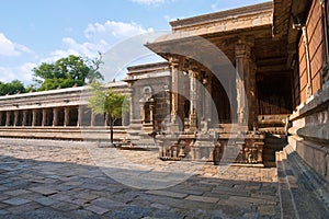 Nataraja mandapa and adjoining pillar-cloister, North-east corner, Airavatesvara Temple, Darasuram, Tamil Nadu